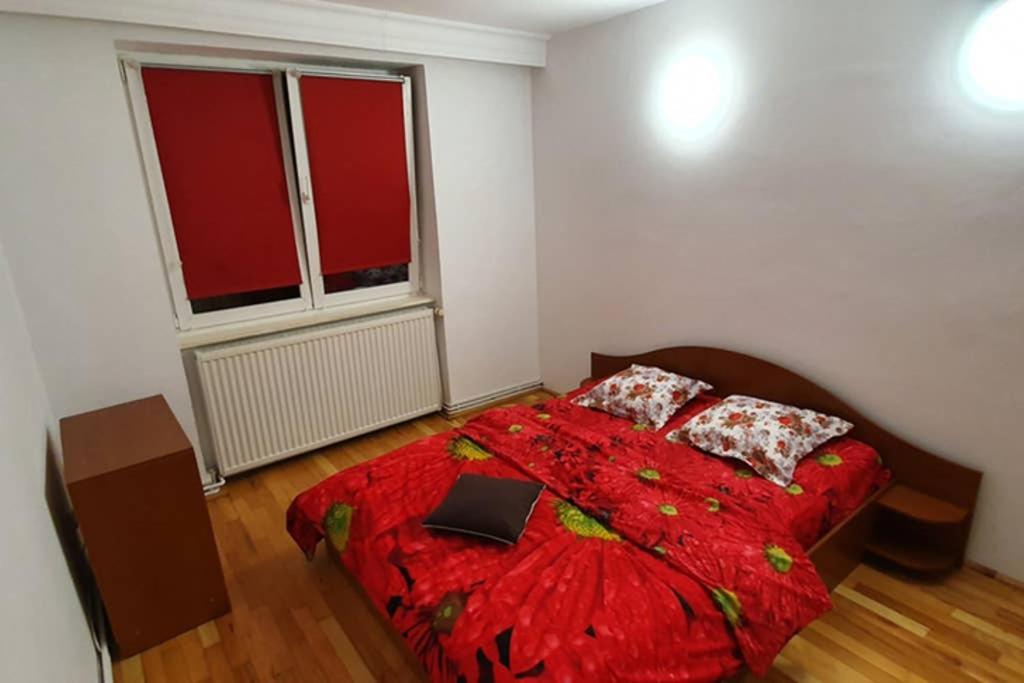 Titian'S Cozy Apartment Sibiu Buitenkant foto
