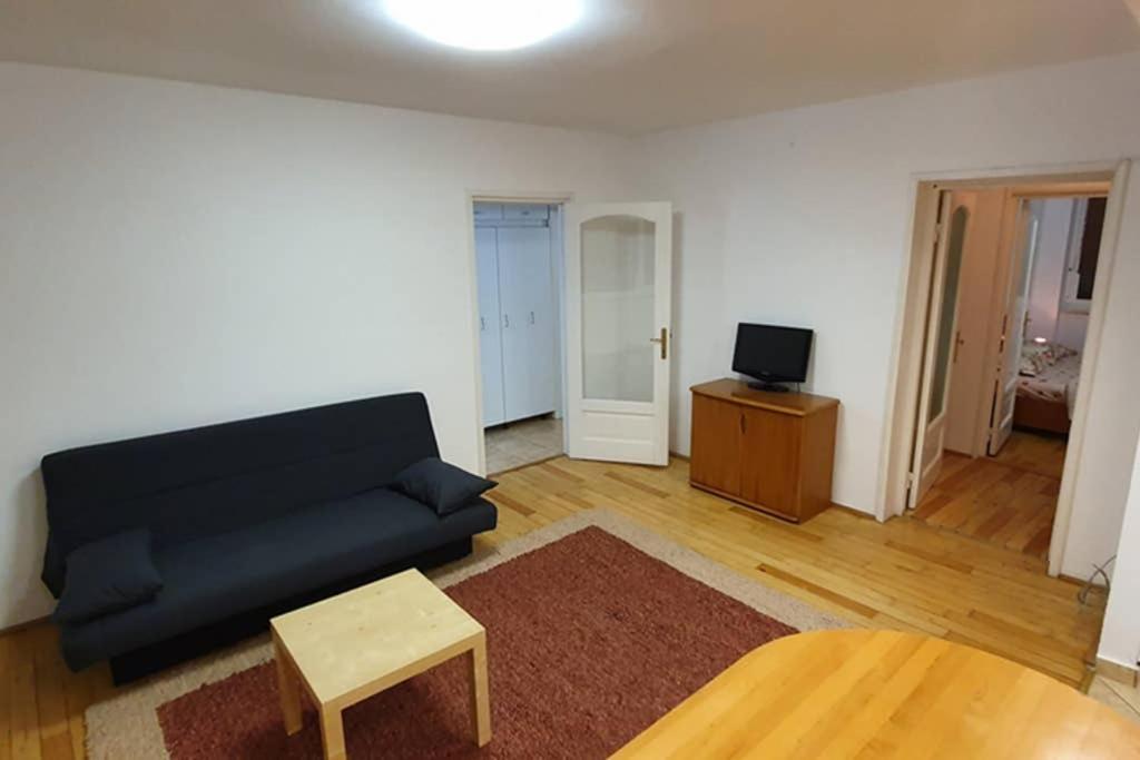 Titian'S Cozy Apartment Sibiu Buitenkant foto